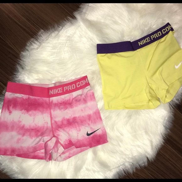 NIKE SHORTS - Picture 2 of 3
